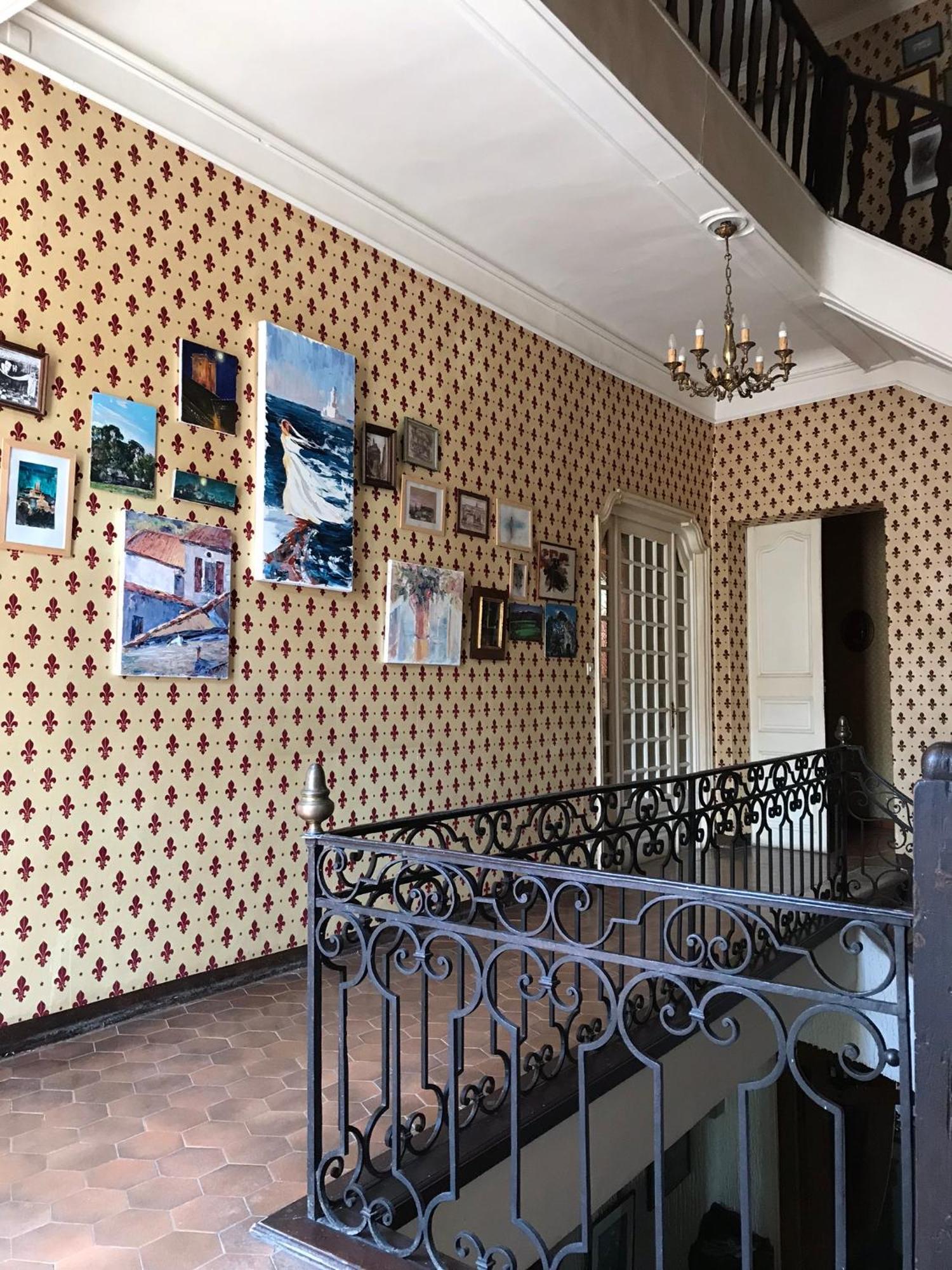 Chez Les Artistes Hotel Servian Exterior photo